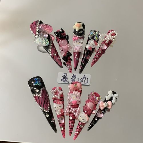 Hello Kitty  Sweet Nails
