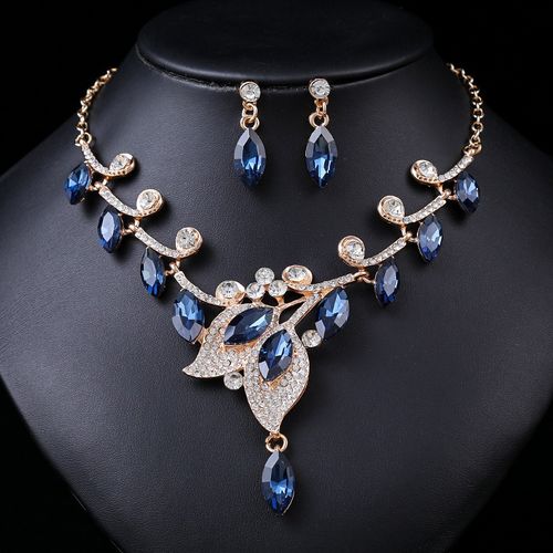 Exaggerated Vintage Necklace Set for Women, Luxury Crystal Banquet Dress Accessories, Clavicle Chain