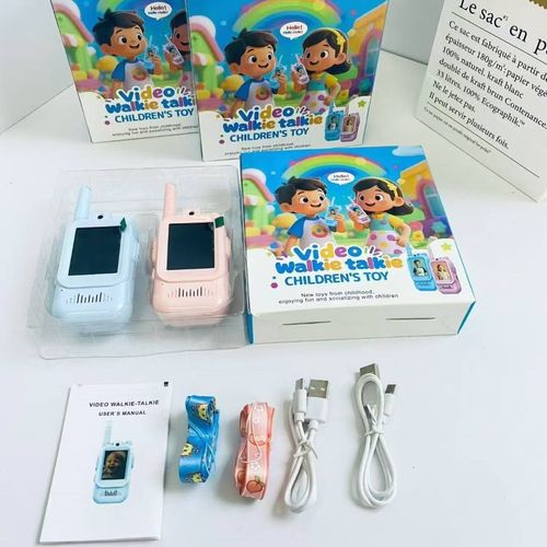 Creative Kids Video Walkie Talkie Two-Way 1500ft Range Cool Voice Effects