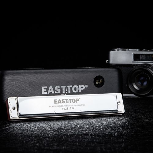 Professional 22-Hole Tremolo Harmonica - Rich Tone, Powerful Performance, Showcasing the Beauty of Music
