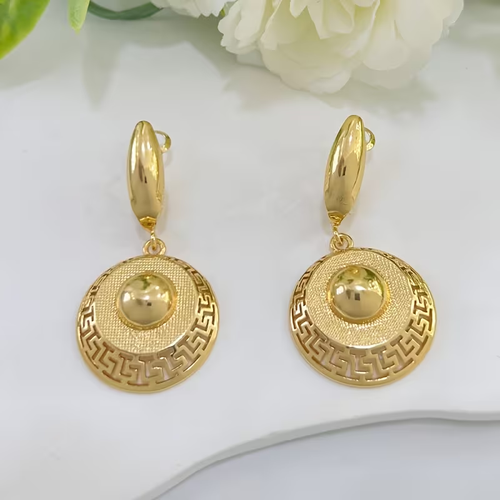 Exquisite Gold Greek Key Pendant & Earring Set – Timeless Elegance