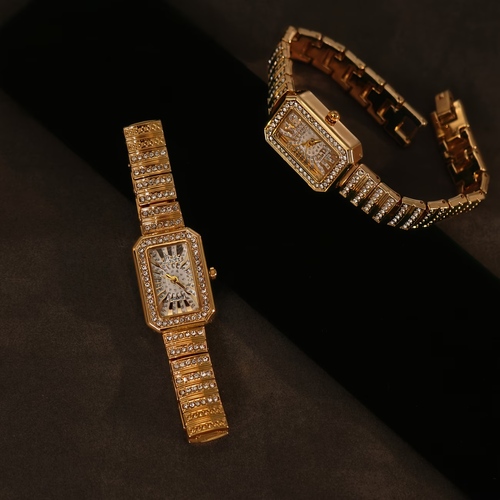 A New Vintage Luxury French-Style Rectangular Watch with a Golden Rhinestone Dial for Women, Featuring Capabilities And an Elegant Quartz Design, Perfect for Daily Wear And Social Gatherings