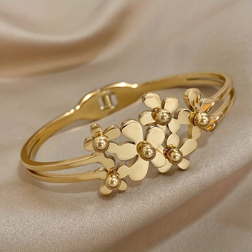 Selling New 18K Golden Plated Golden-plated 304L Stainless Steel Bracelet Composed of 6 Small Flowers