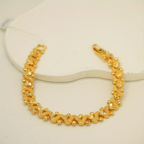 A Heart-Shaped Ballet Style Gold-Plated Women'S Bracelet, Perfect for Weddings And Engagements, Featuring Exquisite Luxury Jewelry Suitable for Everyday Wear