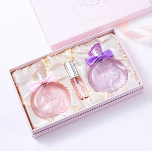 女士香水男士古龍持久留淡香水薰七夕學生日禮物小大牌樣車載