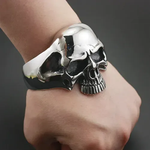 Hot-selling promotion, limited to 2 orders per customer: Heavy Phantom Skull Bracelet
