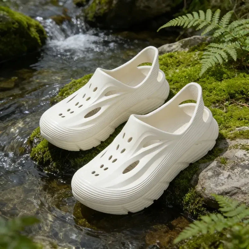 Mens Sandals Rubber Slippers Clogs Outdoor Aqua Water Wading Zuecos Hombre Cholas Soft Comfortable