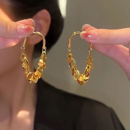 Gold tassel sparkling earrings, super fairy temperament (A pair)