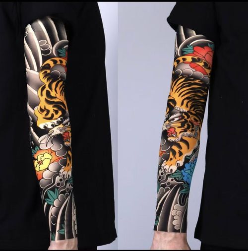 A pair of summer outdoor cycling flower arm tattoo sleeves, sports tourism, fishing, sun protection, tattoo sleeves, arm guards