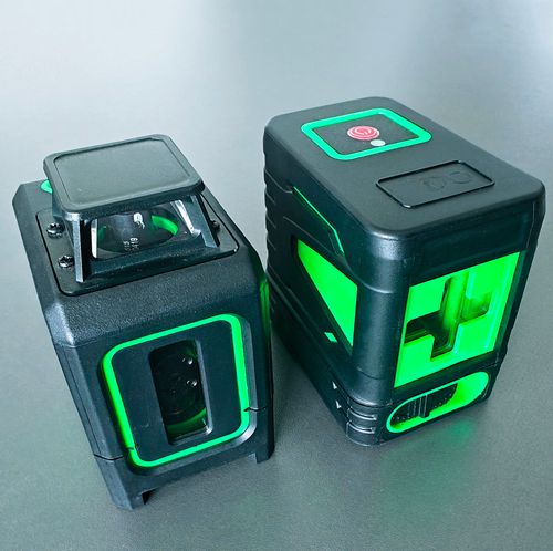 Laser Level Bright Green Beam Cross Line with Self Leveling Laser Level Line Tool with Vertical and Horizontal Line