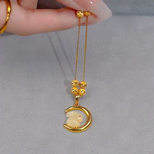 Women's luxury 2025 new niche pendant chain shaking sound popular neck chain trend