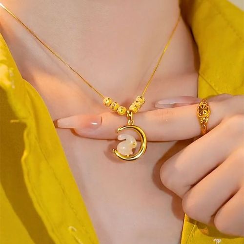 Women's luxury 2025 new niche pendant chain shaking sound popular neck chain trend