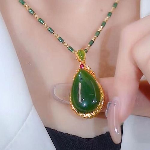 New Bamboo Jade Water Drop Pendant Necklace for Women