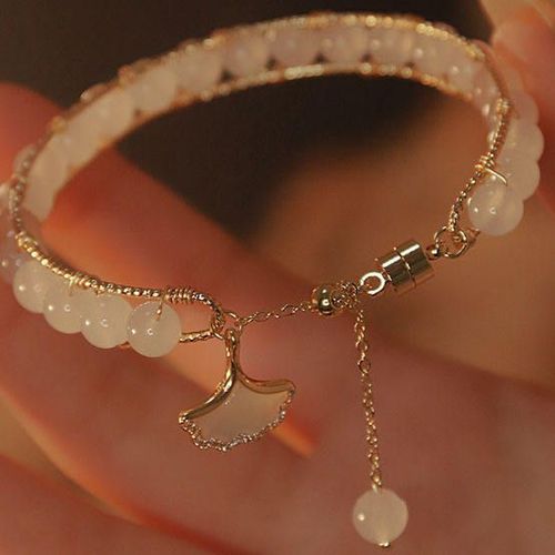 Imitation natural white jade bead bracelet for women, round ginkgo leaf pendant, handmade bead crystal bracelet for women