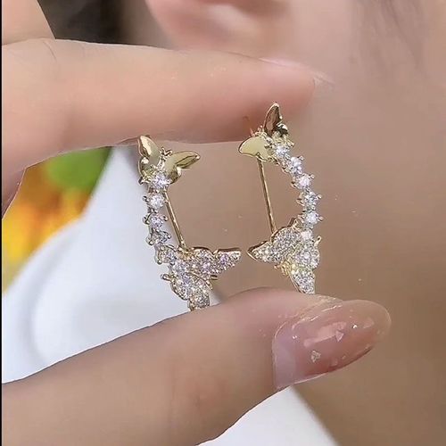 Niche design, exquisite and gentle, versatile Zircon butterfly ear stud earrings, unique and high-end, fashionable ear stud earrings for women