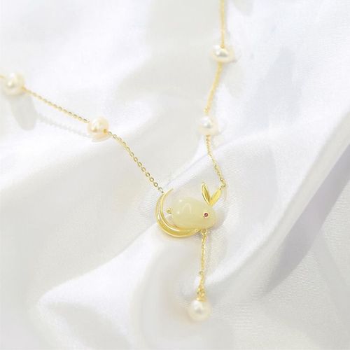 Pearl necklace, female, niche zodiac sign, Hetian jade rabbit, full sky star, collarbone chain pendant