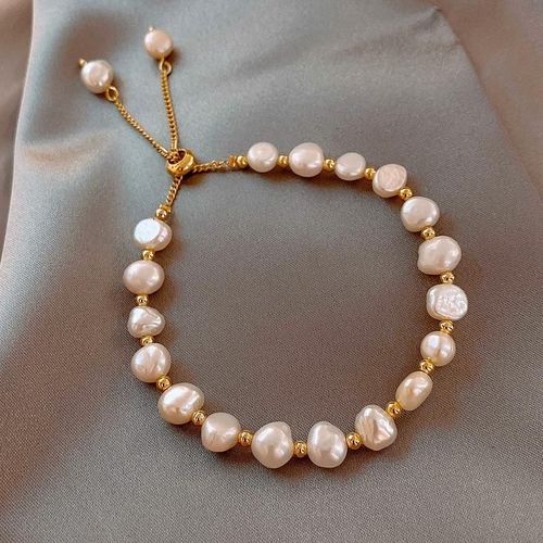 Elegant and fashionable pearl bracelet, lucky cuffs for women, zircon butterfly charm adjustable bracelet, gold-plated bracelet, accessory gift