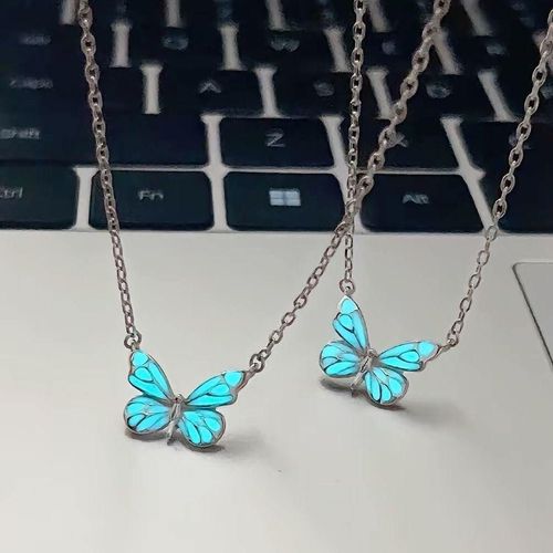 The Butterfly Light necklace is a new, simple, light luxury and fashionable style for women. It features a blue, luminous and dynamic Butterfly Forest Aurora collarbone chain