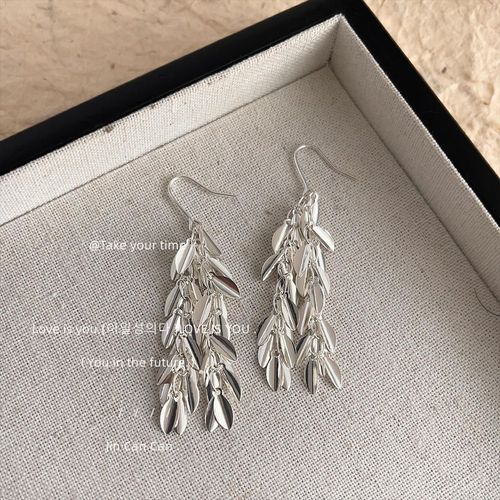 Tassel and wheat ear earrings, a fashionable and elegant Bohemian style, long and short tree leaf earrings with a high-end feel, ear hooks and earrings