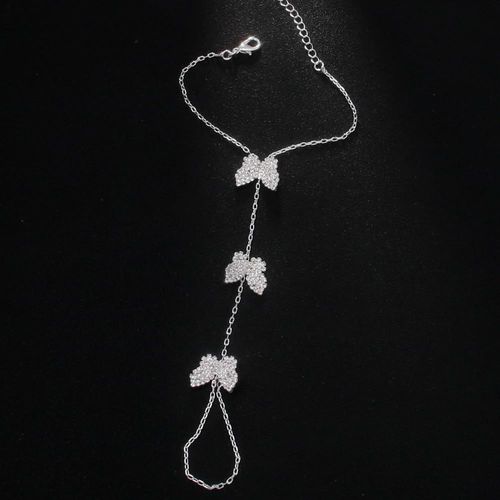 New all-diamond butterfly finger bracelet, a Bohemian water diamond bracelet for women with a high-end European and American feel