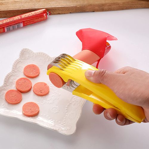 This multi-functional fruit slicer and vegetable cutter is suitable for apples, grapes, strawberries, bananas, salads, and the vegetable cutting tool is suitable for cucumbers, etc