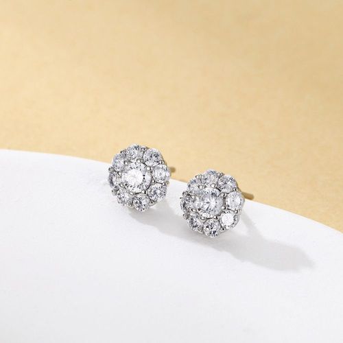 Round Floral Silver Stud Earrings for Women, Inlaid with Cubic Zirconia, Ultra-Sparkling Full-Diamond Petal Earrings, Light Luxury