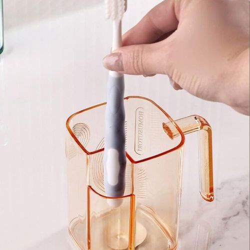 Light luxury and high-value couple toothbrush cup