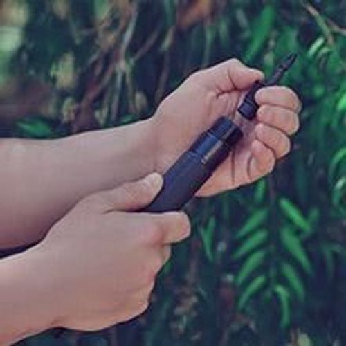 Multi-functional shovel folding armor shovel vehicle-mounted self-defense outdoor camping life-saving tools