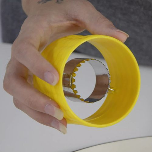 Corn peeler