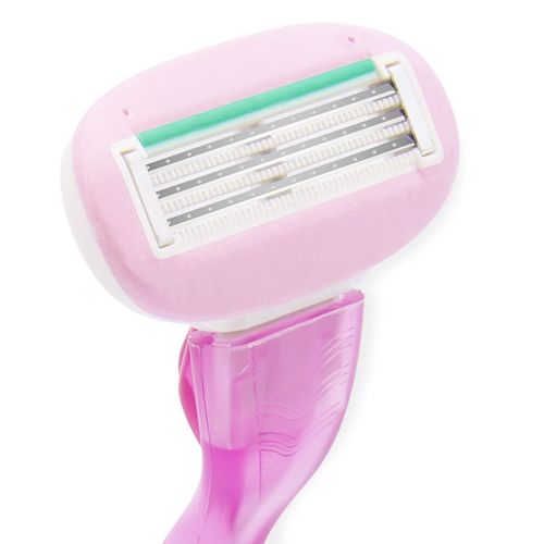 Women's three-blade hair removal razor set