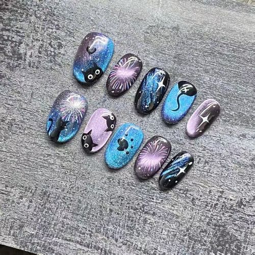The new handcrafted, custom-made press-on nails are reusable, offering a high-end, luxurious feel.