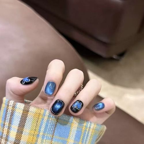 The new handcrafted, custom-made press-on nails are reusable, offering a high-end, luxurious feel.