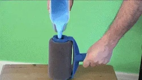 🔥 Nova tendência 2025 chegou! 🎨 Rolo de pintura inteligente — sem sujeira, sem esforço, sem stress! 💪 💥 Estoque limitado, garanta já o seu!