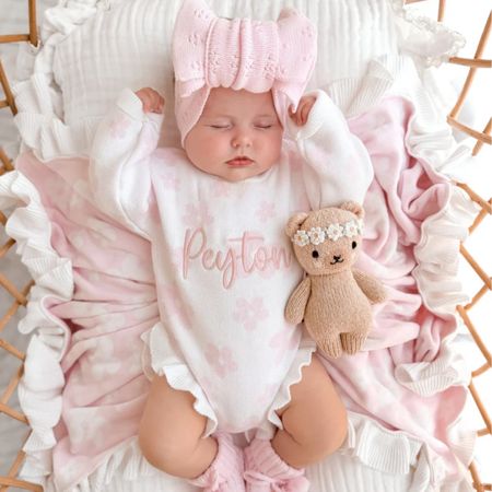 Flower pattern frill leg baby romper