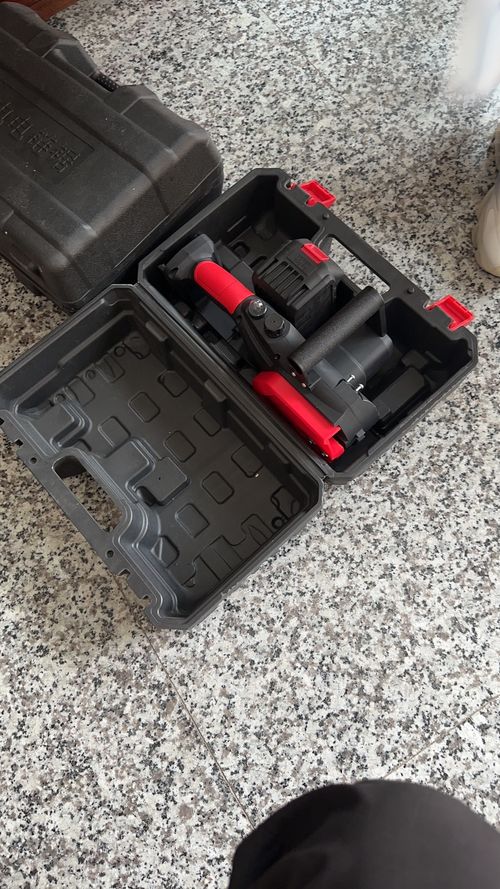 12 Inch Brushless Electric Chainsaw Powerful Cordless Chainsaw Large Capacity Battery Chain Saws