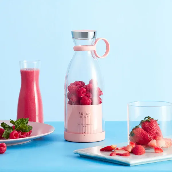 Mini Portable Juice Blender | USB Rechargeable & Easy Clean