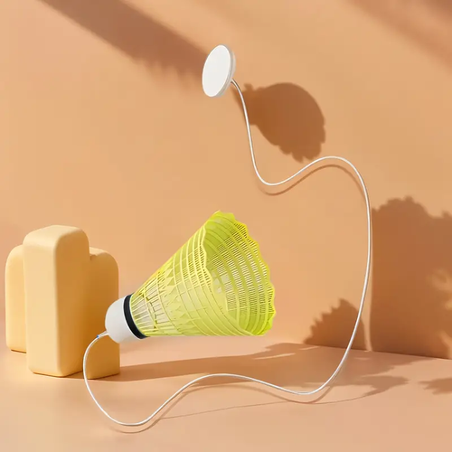 Automatic rebound badminton trainer