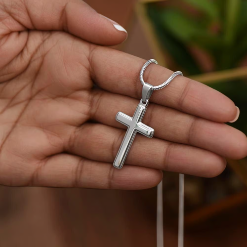 Never Lose Faith - Cross Necklace