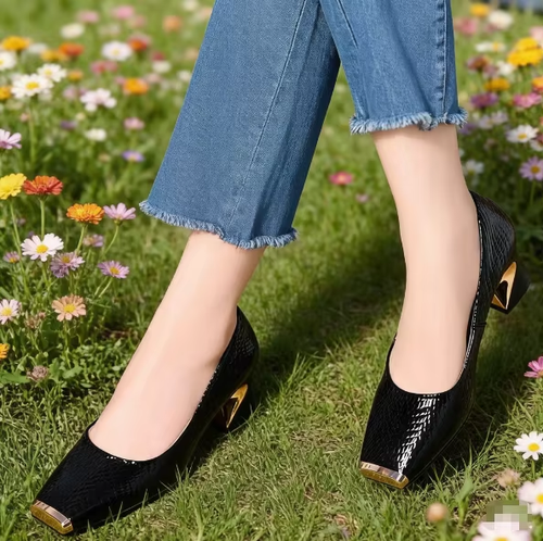 Elegant French Snake Skin Pattern Rubber Chunky high Heel