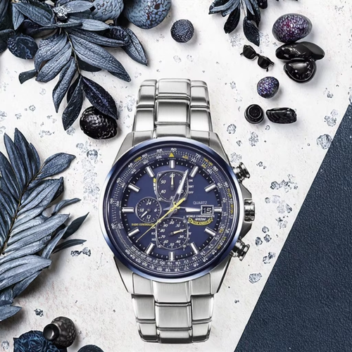 Men's Fashion Luxury Multi-functiona Six-pointer Steel Band Quartz Watch