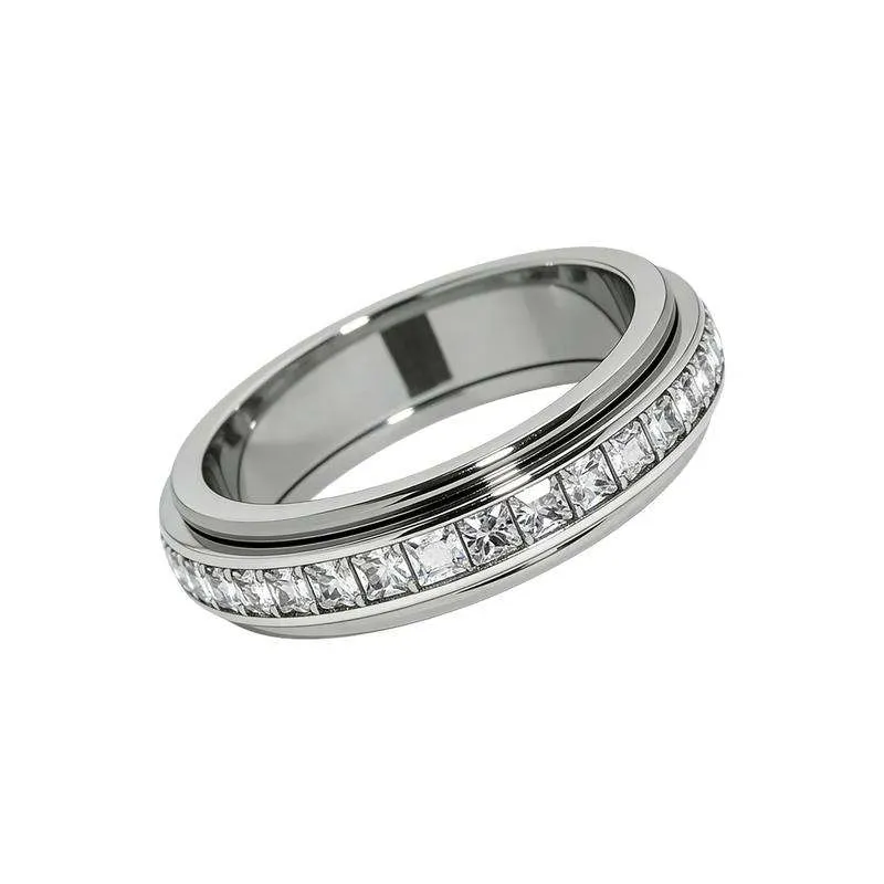 Stylish black polished ring, set with cubic zirconia