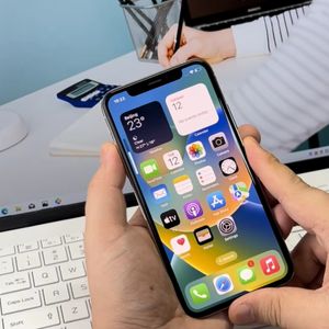 productThumbnail