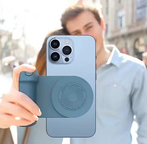 Big sale 30% discount Smartphone handheld selfie booster stand Handle Wireless remote Tripod compatible shutter for Apple Android phones