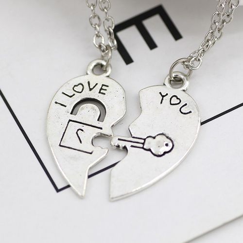 Best Friends Love Heart Couple Necklace. Jewelry