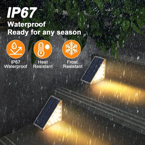 4 Psc Solar waterproof triangle stair light High brightness garden trail light