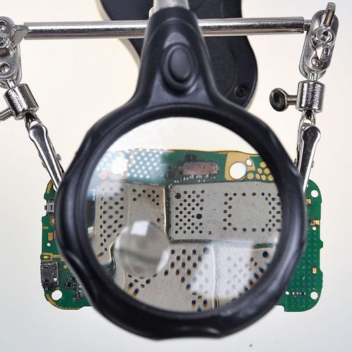 Maintenance auxiliary clamp light magnifying glass mobile phone motherboard digital equipment repair tool table hardware worker Tool