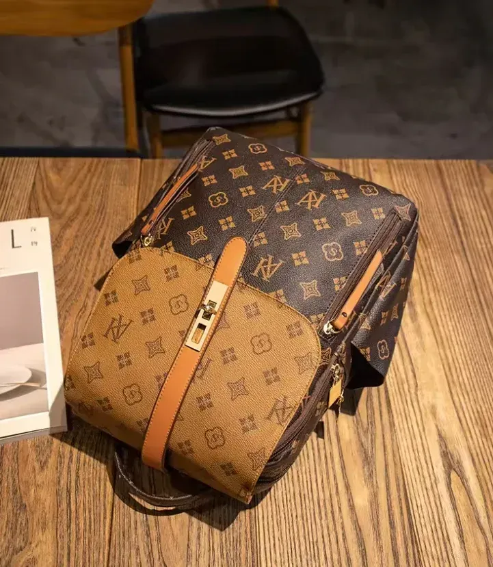 Backpack women 2024 new style trendy fashion print large capacity travel backpack classic retro casual commuter women's bag