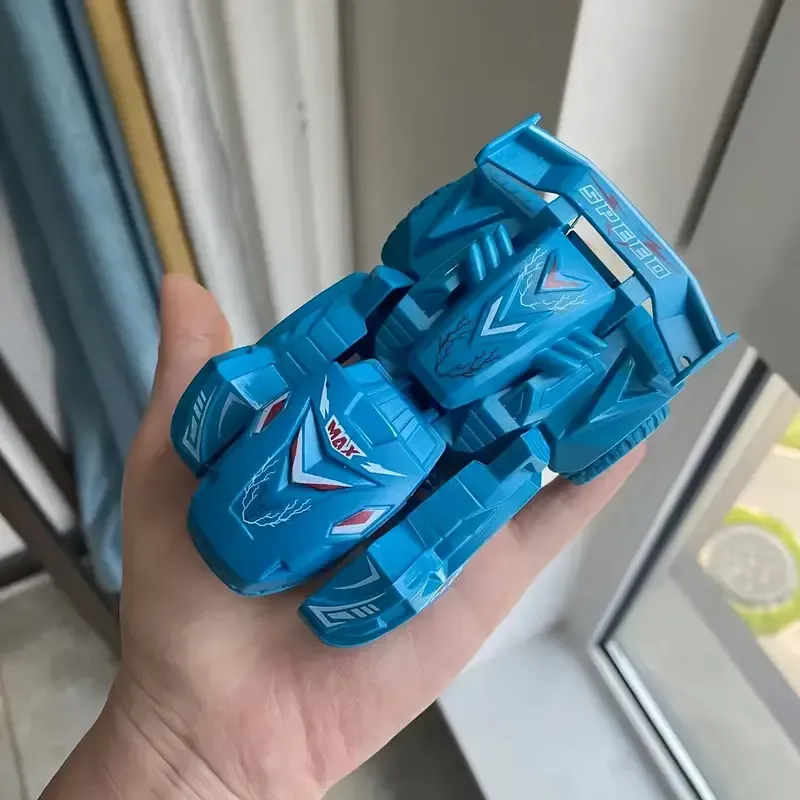 Impact deformation dinosaur toy car children's inertia car resistant to fall and rotatable boy's toy car