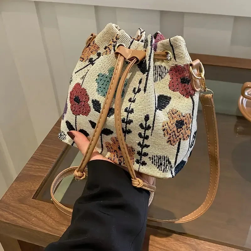 Elegant Mini Crossbody Bucket Bag