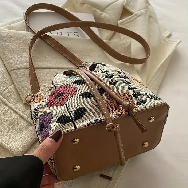 Elegant Mini Crossbody Bucket Bag